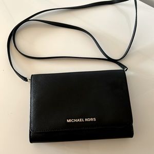 Michael Kors crossbody purse